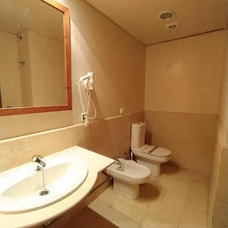Apartamento Vistas Laterales Psicina Primera Planta