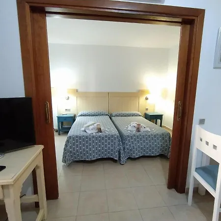 Apartamento Vistas Laterales Psicina Primera Planta Isla Canela